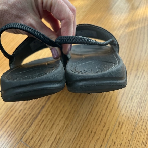 Bundle of 3 Boys Water Shoes Champion Sandals Cat & Jack Water Sneakers Size 10 - Picture 11 of 12